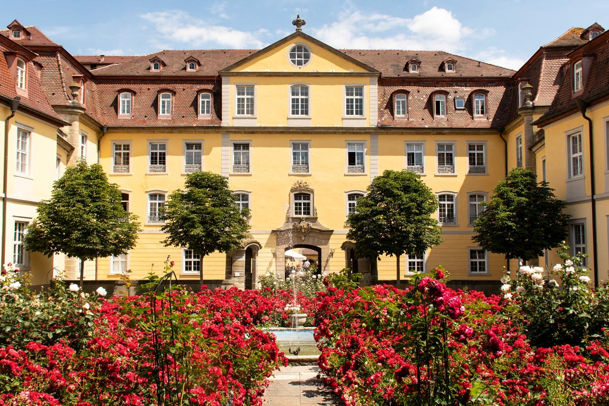 Stilvolles Ambiente: Schloss Kirchberg an der Jagst, das größte Schloss Nordwürttembergs, beherbergt ein Bio-Hotel.